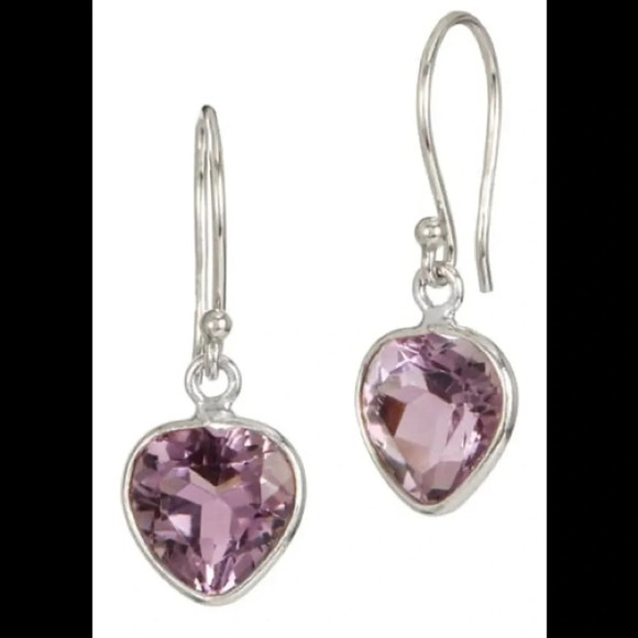 Savvy Cie Jewelry - Savvy Cie Sterling Silver Amethyst Heart Earrings